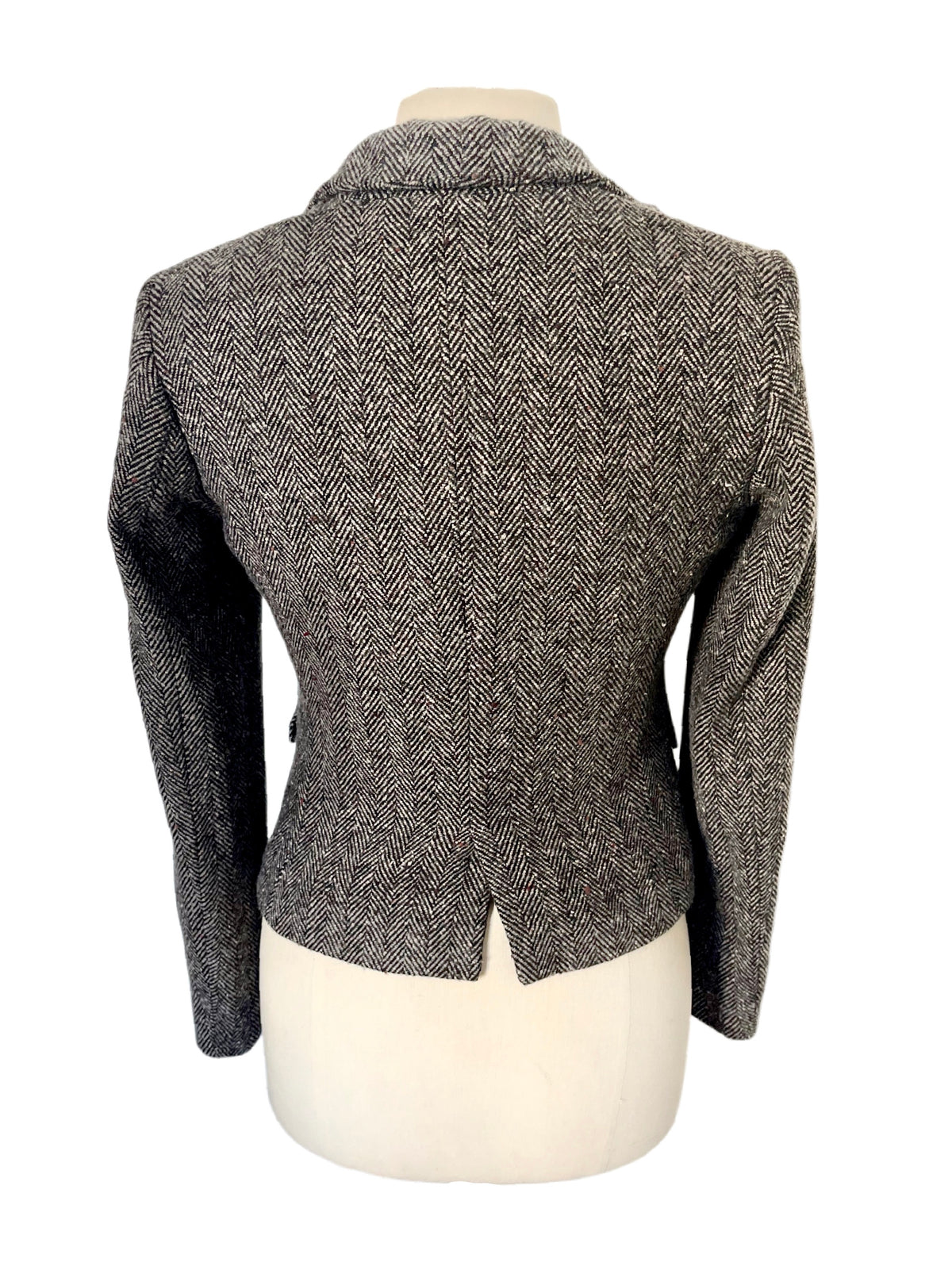Veste Courte Cintrée Motif Chevrons Style Preppy / Tweed — T. 38