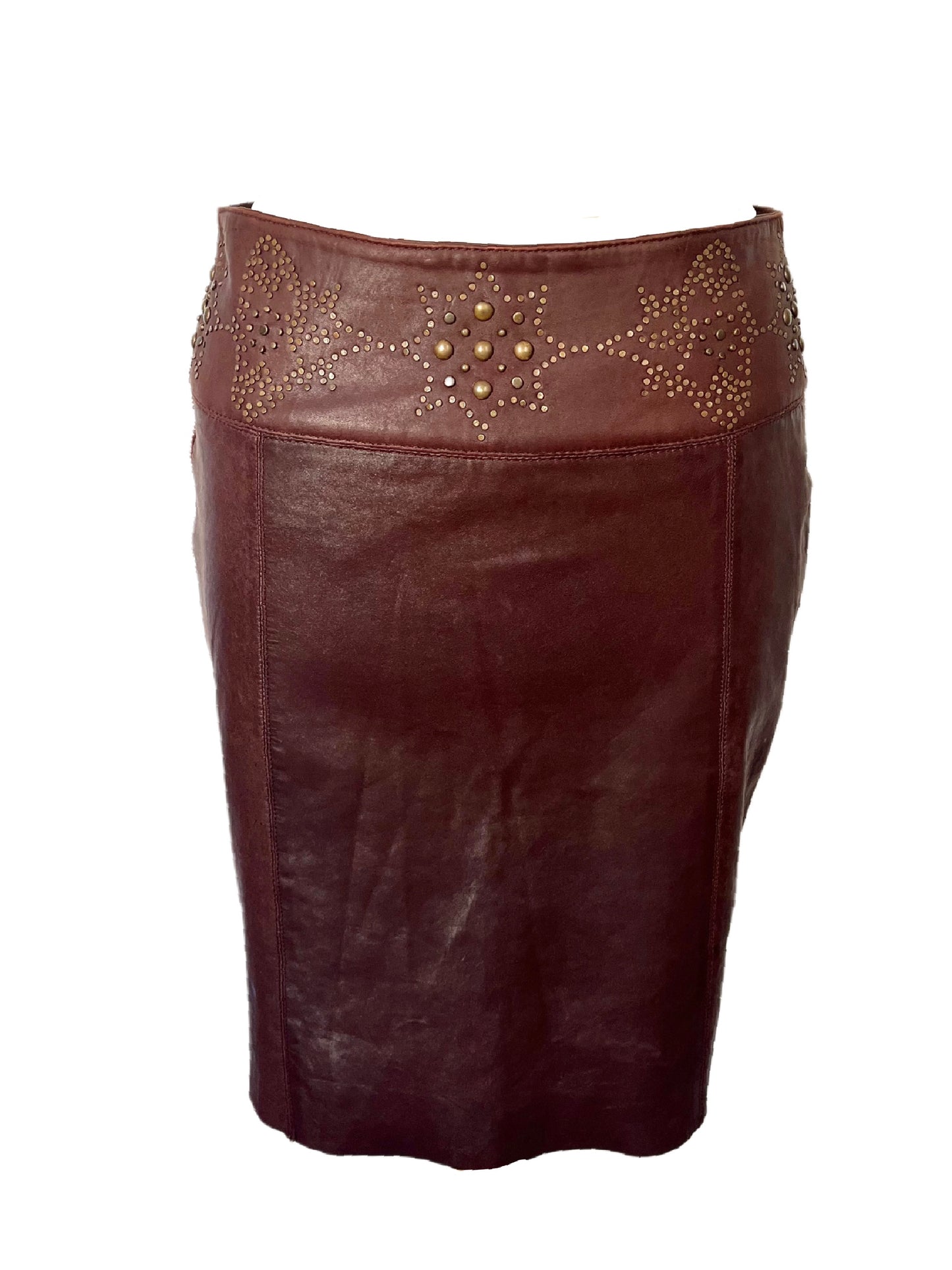 JUPE VINTAGE EN CUIR CLOUTÉE — (MADE IN ITALY) — TAILLE 42 IT 38/40 (M) FR