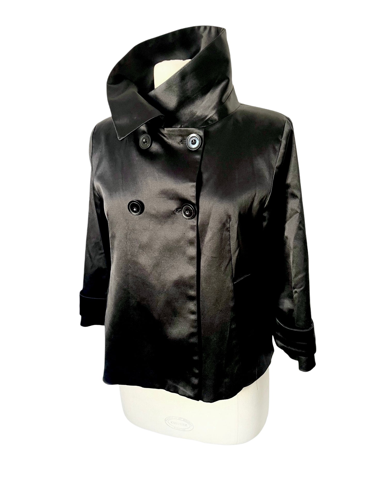 VESTE VINTAGE CABAN COURT EN SATIN NOIR - (MADE IN SPAIN) - TAILLE 38/40