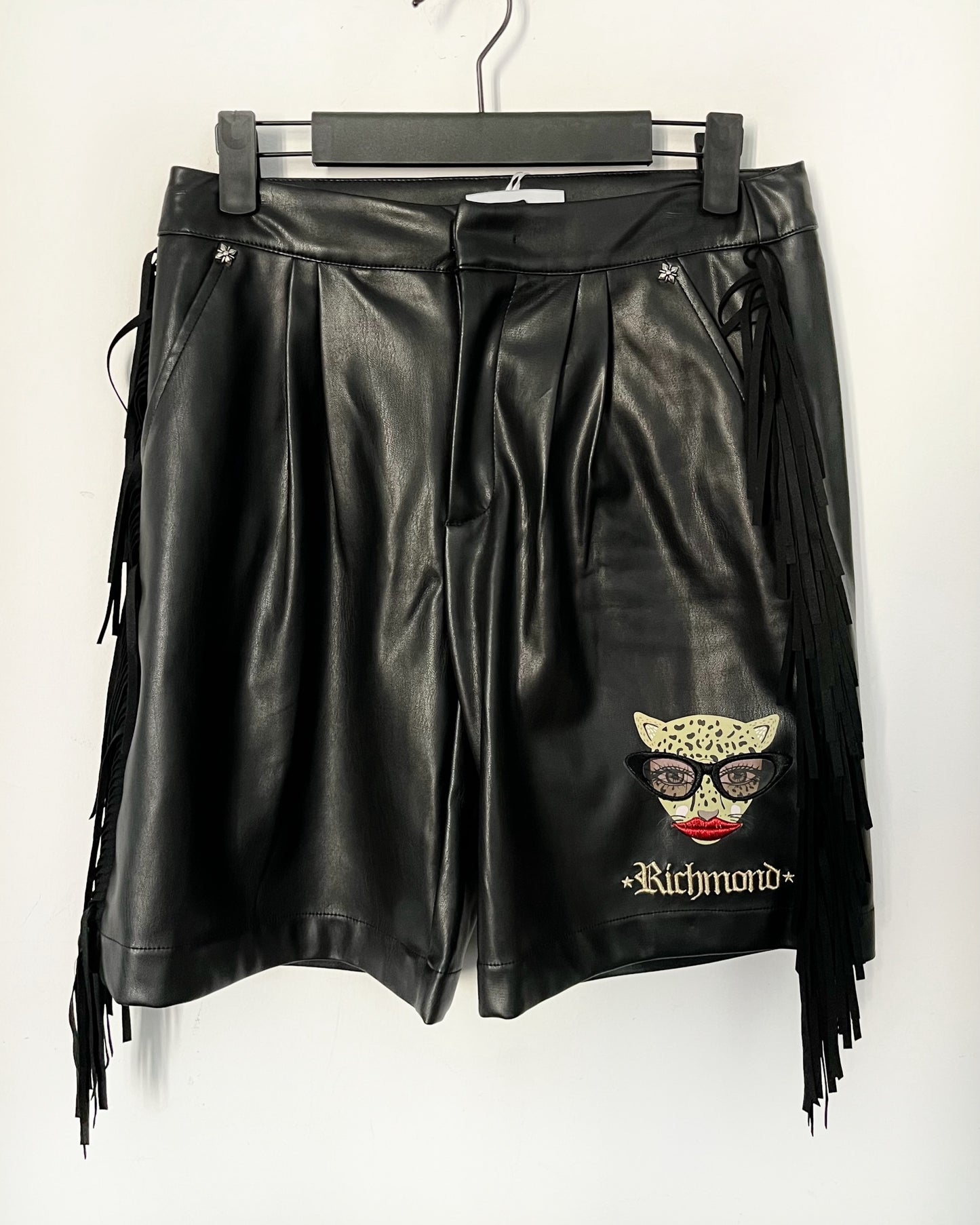 Short / Bermuda vintage Richmond — Similicuir & Franges — (neuf avec étiquette) — taille 36