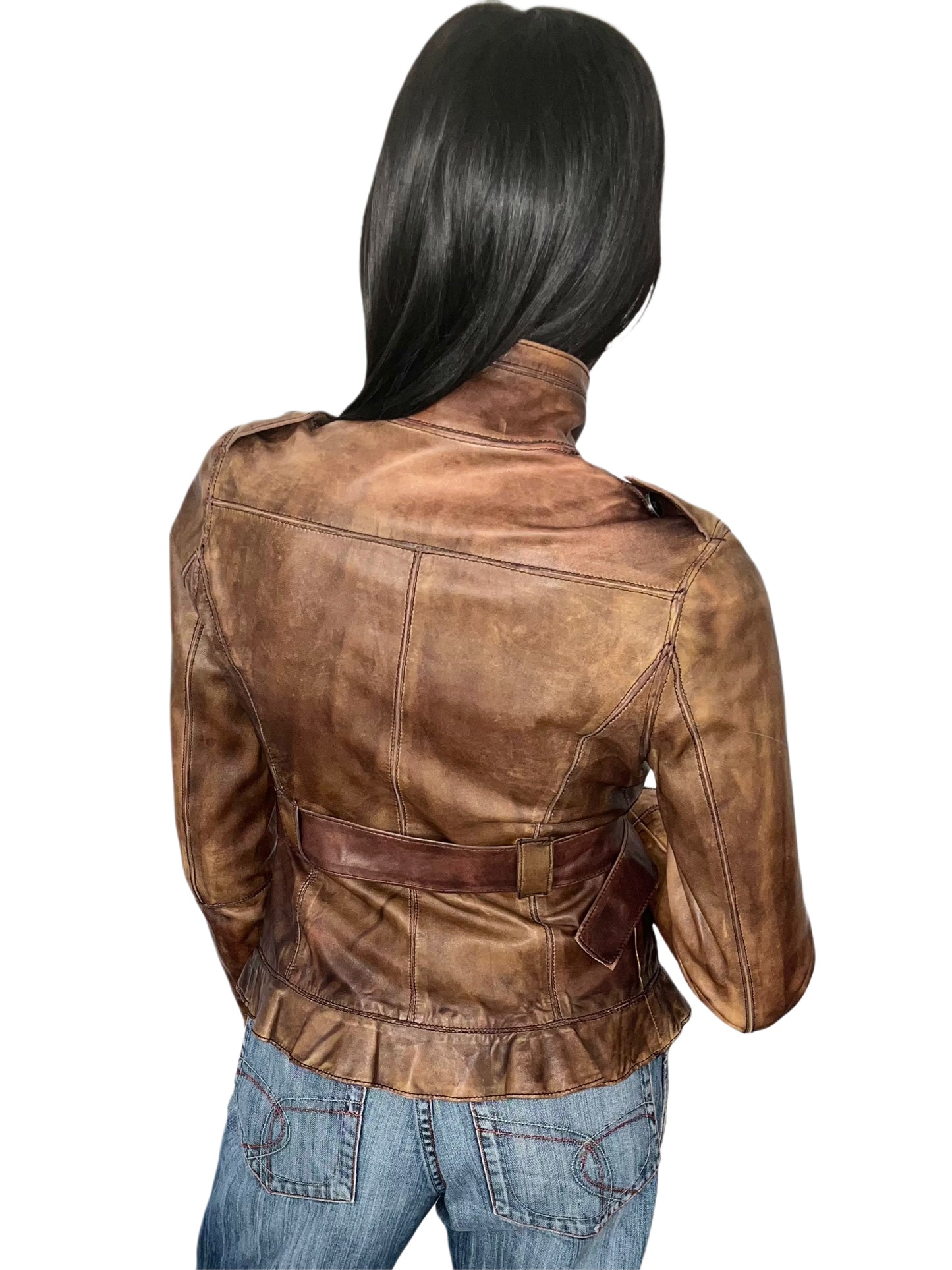 VESTE VINTAGE EN CUIR PATINÉ À VOLANT — TAILLE 38/40