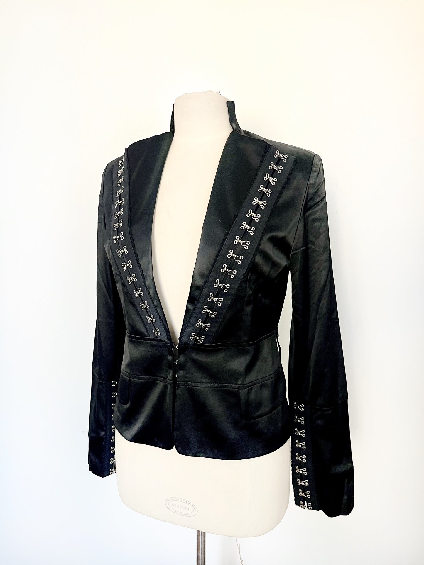 Veste habillée noire en satin avec crochets style corset – Made in Italy – Taille 38/40