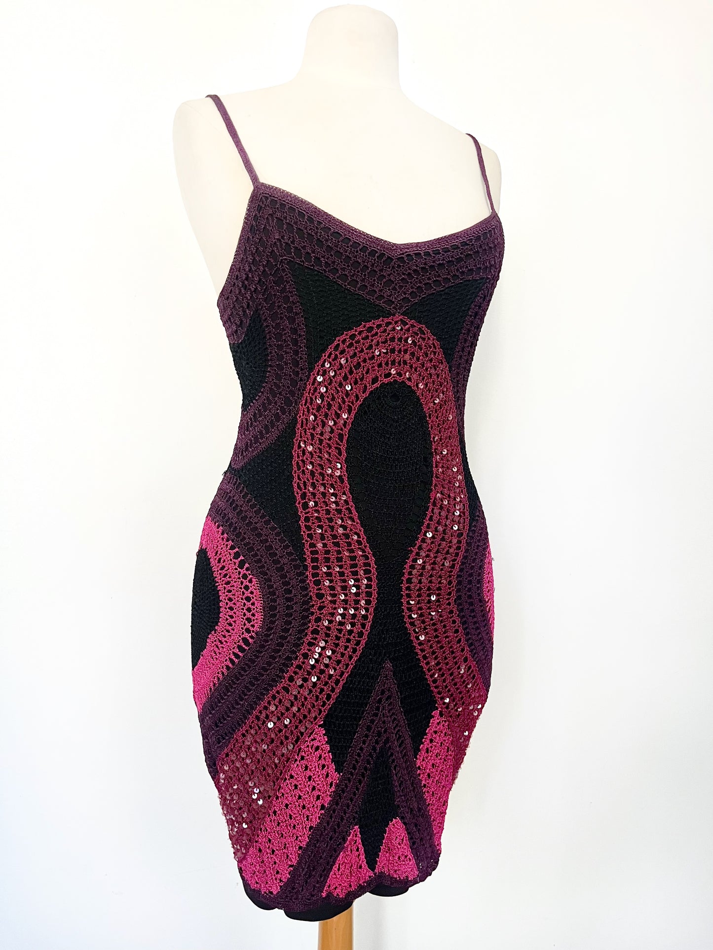 Robe estivale mi-longue en crochet doublé – Taille 38