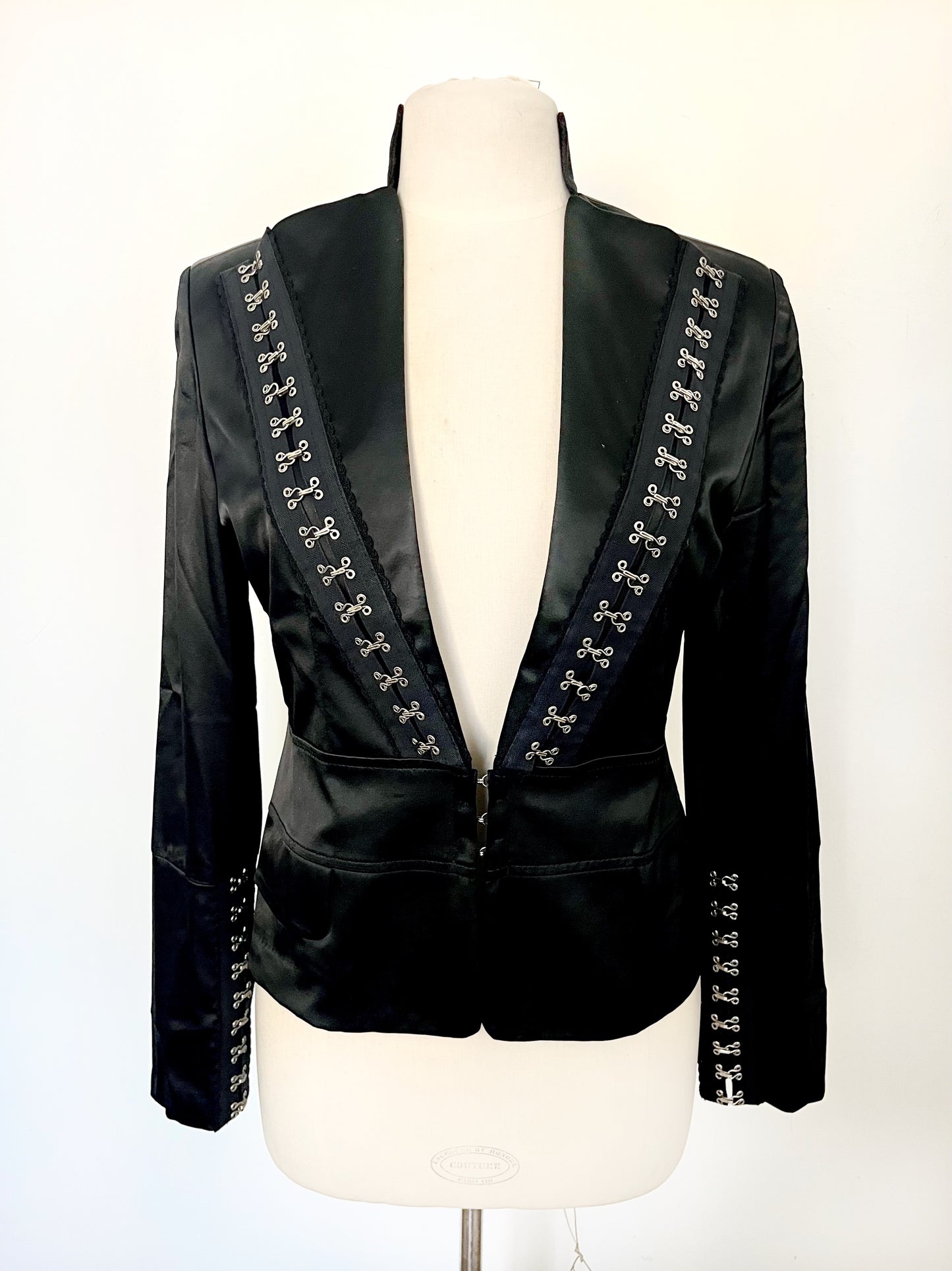 Veste habillée noire en satin avec crochets style corset – Made in Italy – Taille 38/40
