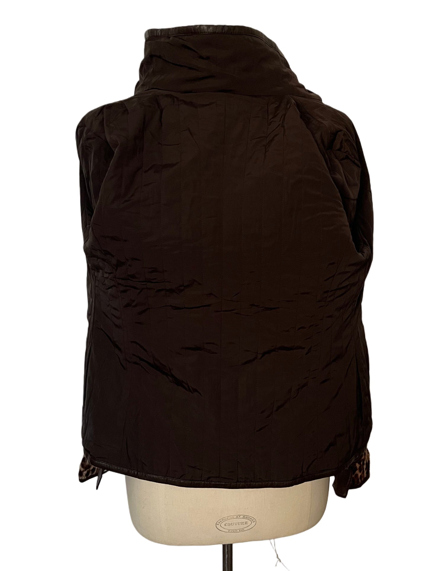 Veste ajustée vintage en fausse fourrure léopard — détails similicuir — taille 38/M