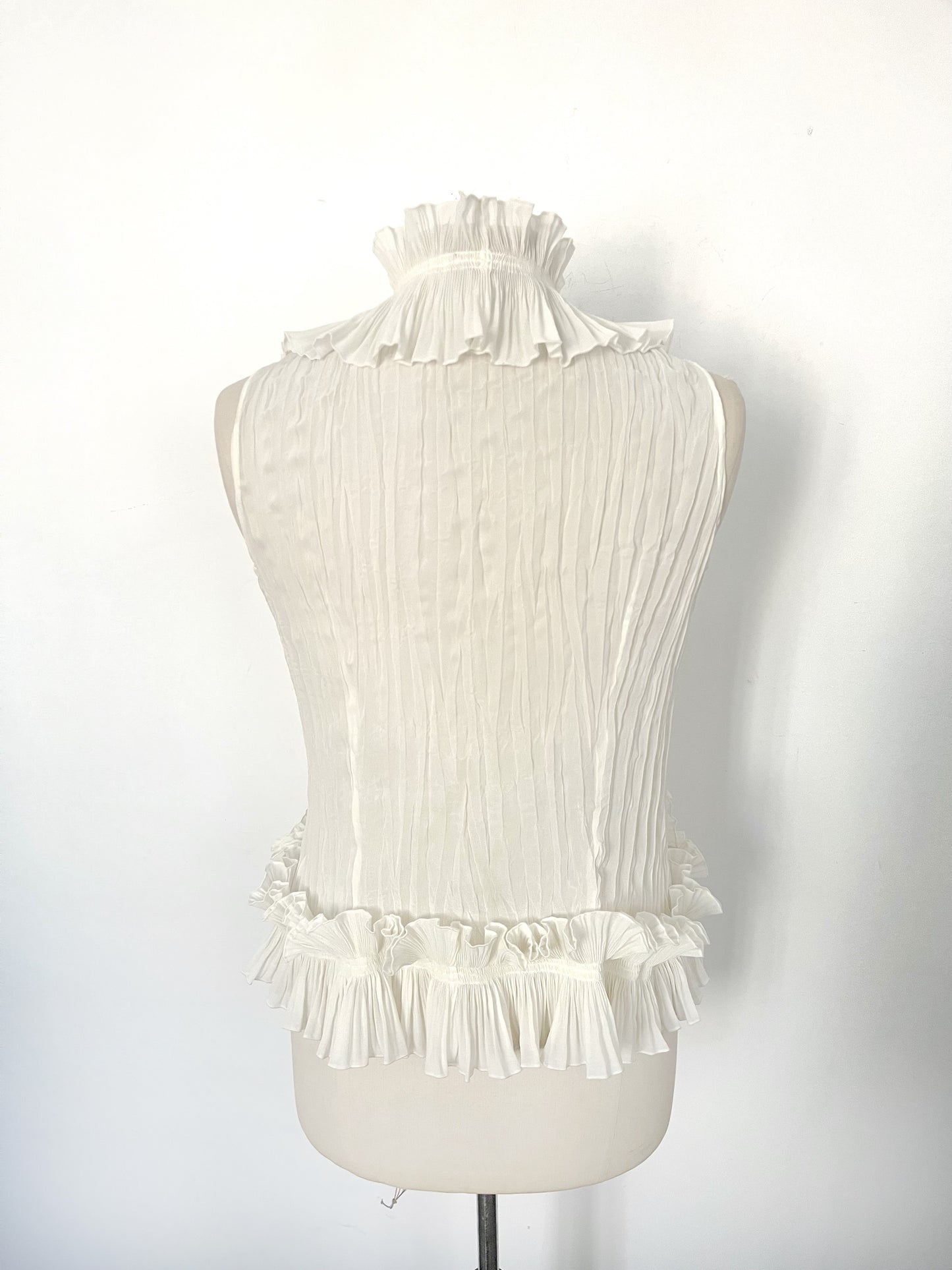 Top vintage fluide sans manches à volants écru – Taille M