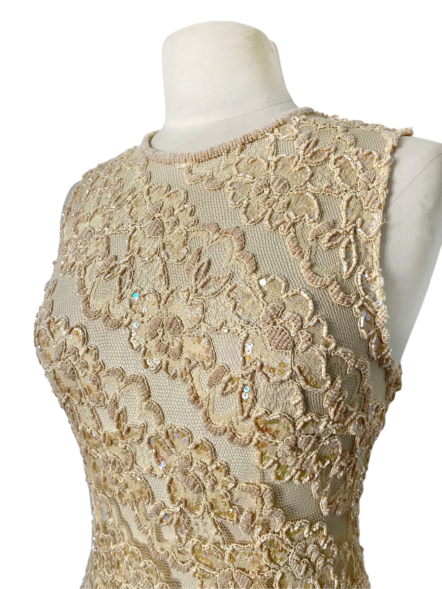 Top de cérémonie vintage brodé de perles et sequins — (Chiné en Italie) — taille 36/38