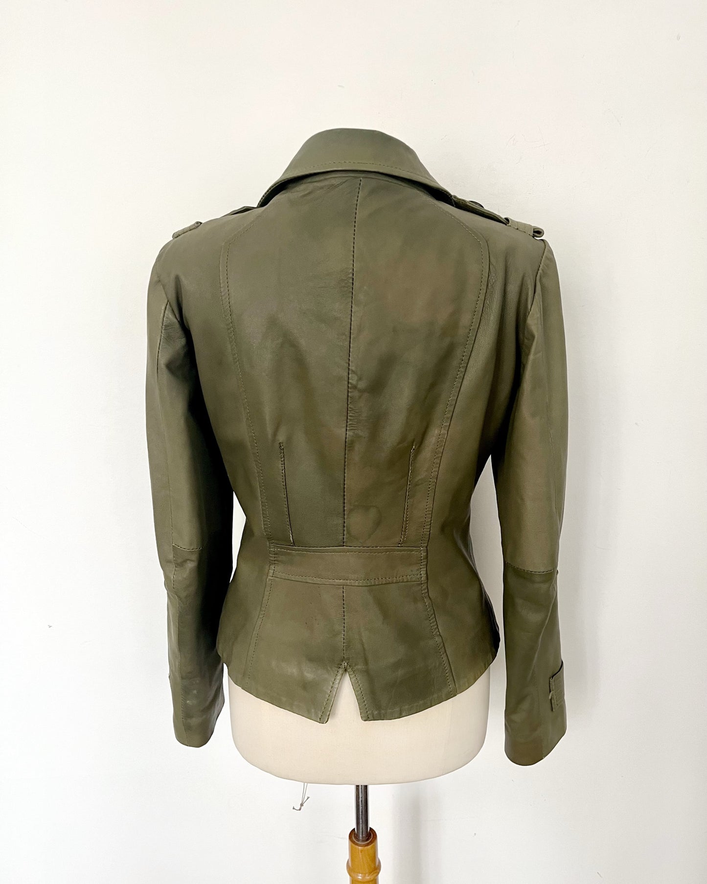 Veste vintage en cuir kaki coupe caban cintré – Taille 40/42