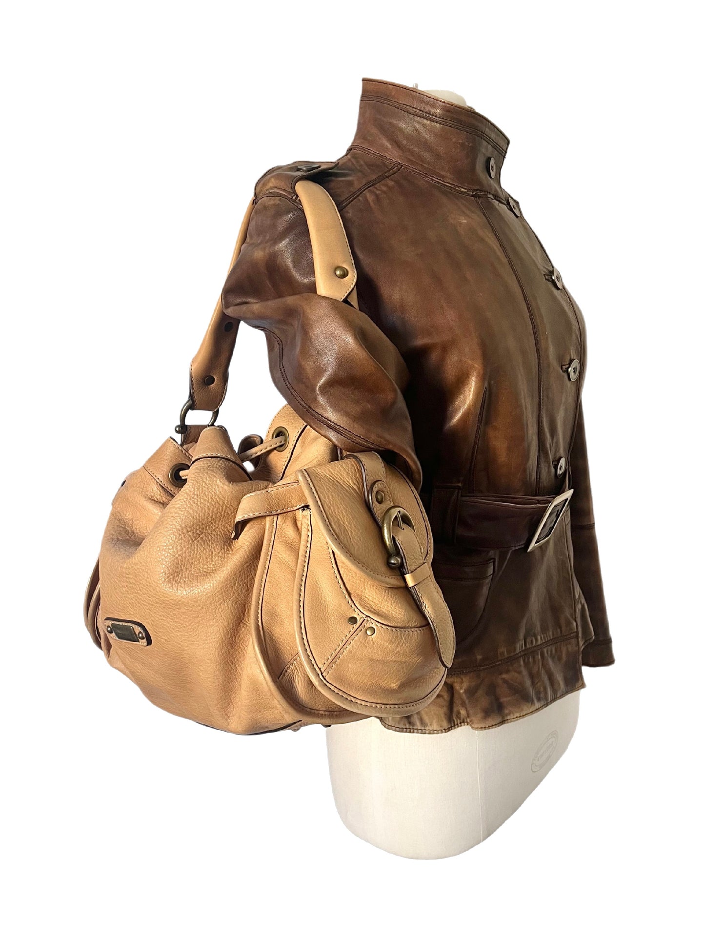 SAC À MAIN VINTAGE EN CUIR GRAINÉ BEIGE - COCCINELLE ( MODÈLE RARE )