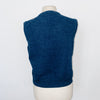 pull sans manches avec un col en V ( SOLD OUT )