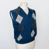 pull sans manches avec un col en V ( SOLD OUT )